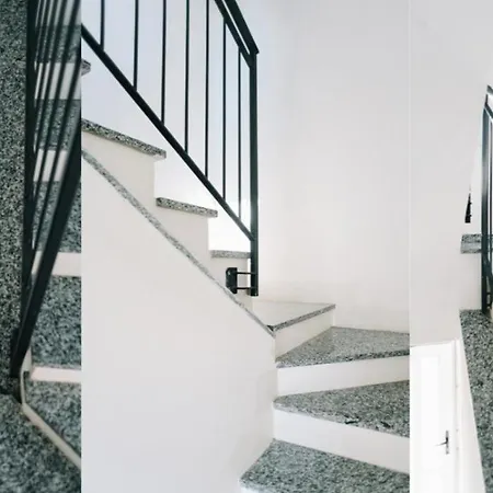 Lora Luxury 4, Free Private Parking, Self Check-in Apartamento Como