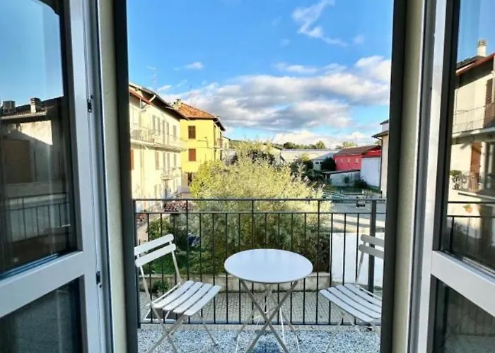Apartamento Lora Feathers Suite, Free Parking, Self Check In,4 *